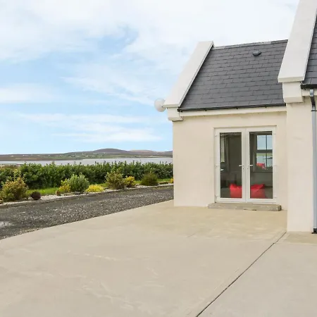 度假居 Mcguire's Barnatra