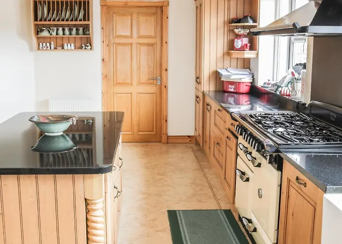 Mcguire's * Barnatra